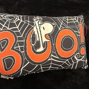 Brand new Peanuts Halloween Snoppy BOO! Pillow